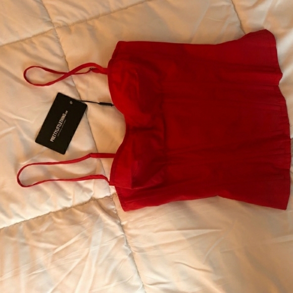 Red pretty little thing corset top xs - Picture 2 of 4